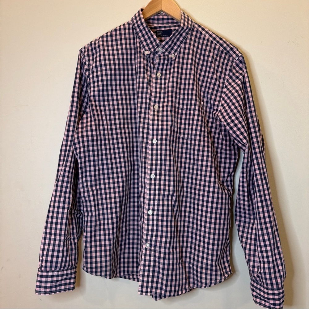 Gap Mens Button Down Shirt L-Pink Navy Plaid Long Sleeve Casual Dress Shirt